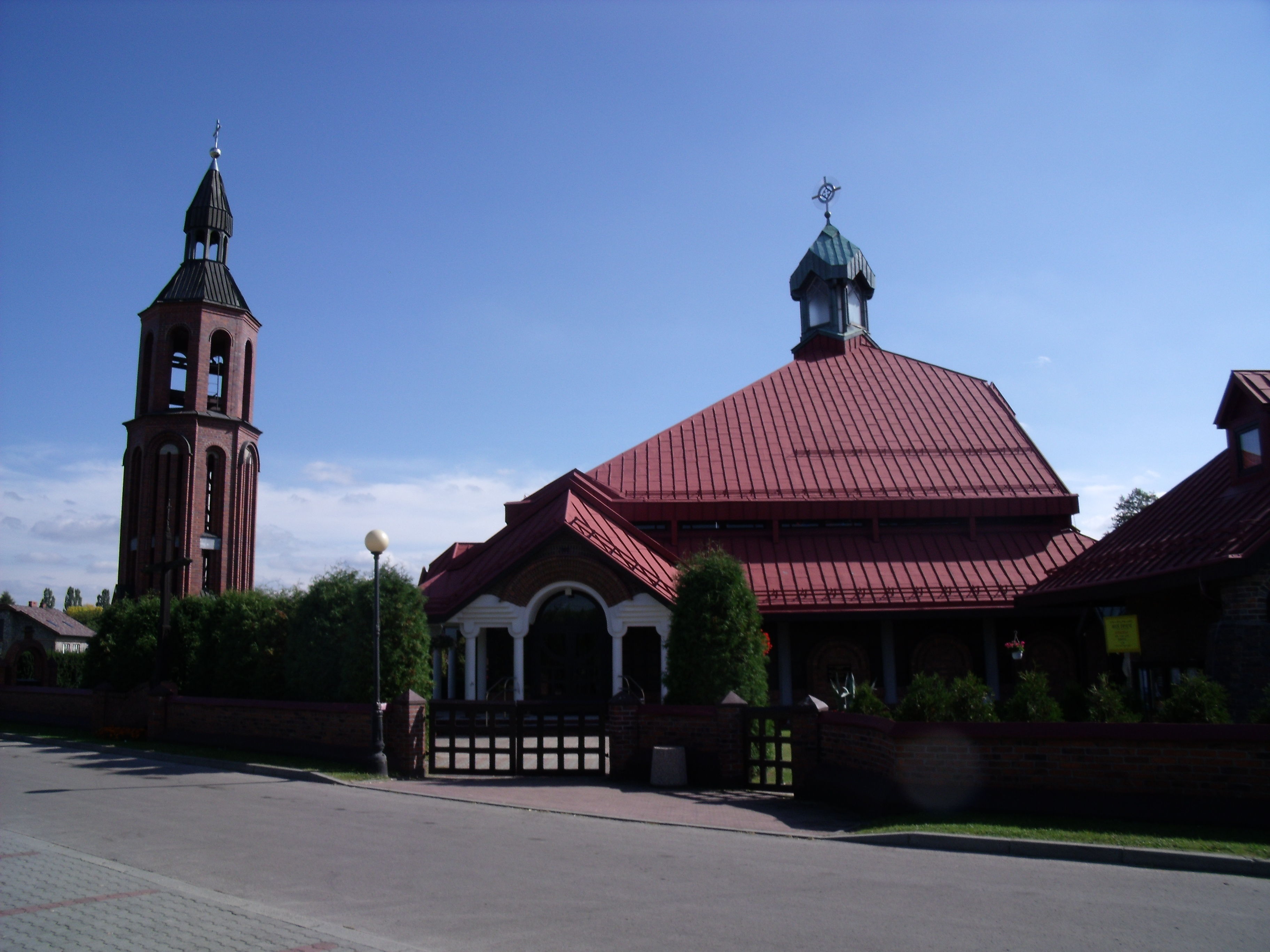 Parafia Matki Bożej Królowej Aniołów w Tychach Wilkowyjach